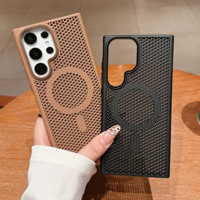 เคสชาร์จไร้สายแม่เหล็กพร้อมแผ่ - Heatsink บทวิจารณ์และราคา