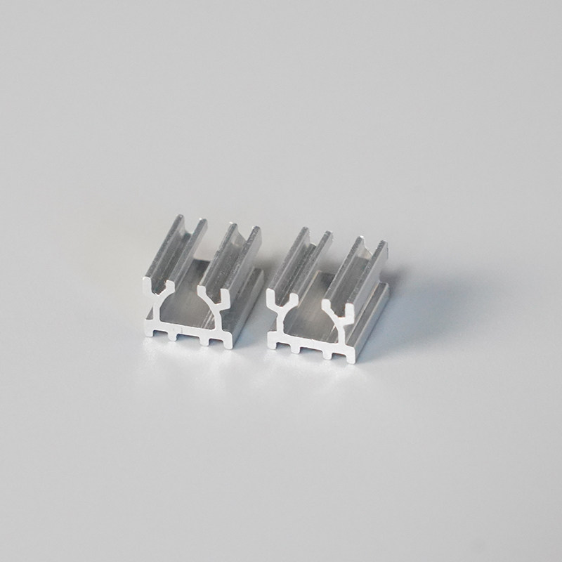 ฮีทซิงค์อะลูมิเนียมเต็มรูปแบบส - Heatsink บทวิจารณ์และราคา